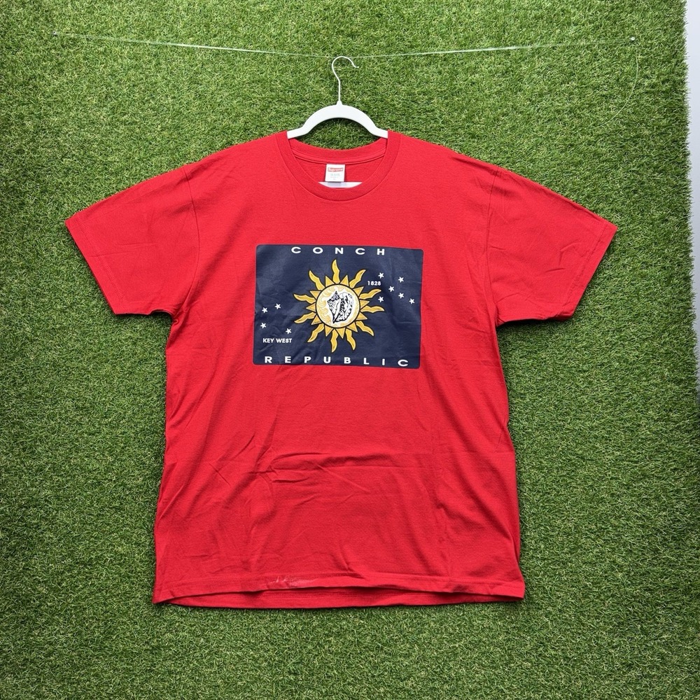 Supreme Shirt Mens XL Conch Republic Key West Red Short Sleeve y2k Stars